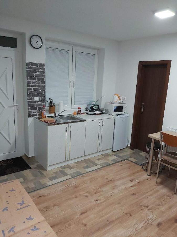 Bekivi Apartmany Дунавска Стреда Екстериор снимка